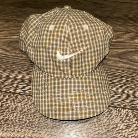 Vintage Nike Tan Checkered SnapBack Hat - Picture 1 of 2